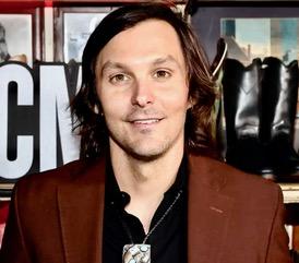 Charlie worsham