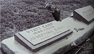 Photo 21 tombe de wyatt josie a colma san francisco dans les anne es 1950